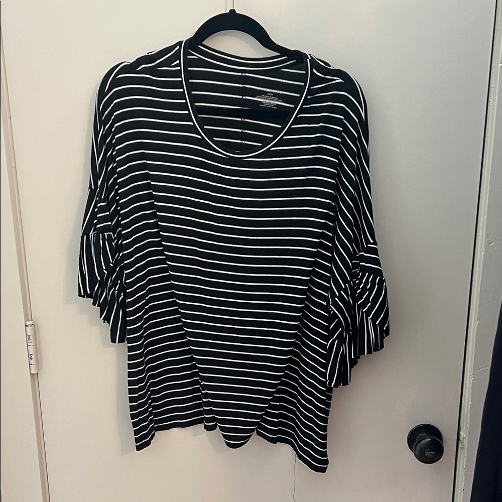 Black and White Striped Women's Top